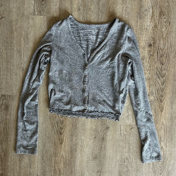 American Eagle Soft & Sexy Long Sleeve Button Sweater Top - Picture 1 of 3